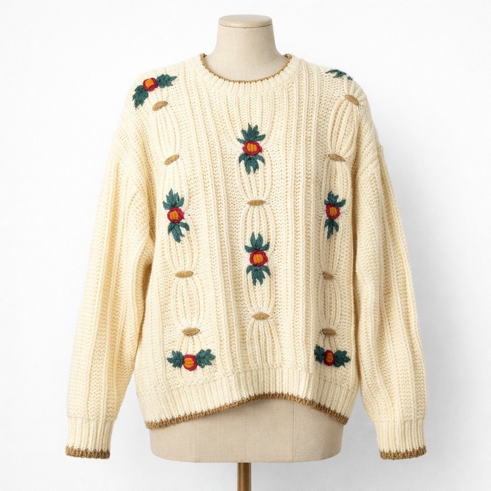 Vintage 3D Floral Embroidered Cable Knit Sweater Cream Size S Cottagecore Ribbed